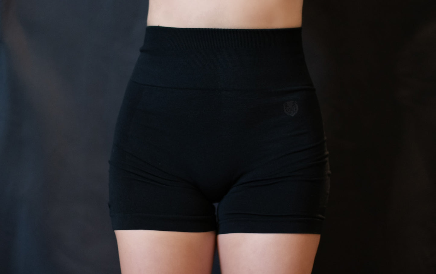 Monarch Amplify Seamless Shorts